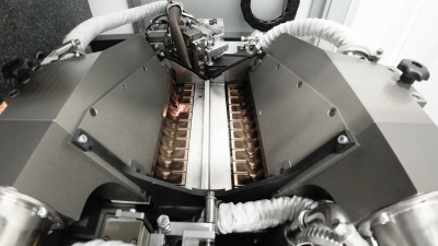 Intelligent Optical Laser Welding for Battery Connectors with AI-Based Inspection – Ensuring Precision, Efficiency, and Safety in High-Volume Production.